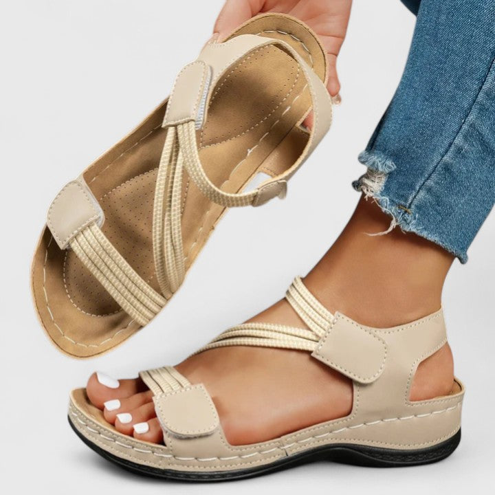 Nina · Sandalias Elegantes con Plantilla Ergonómica — Caqui