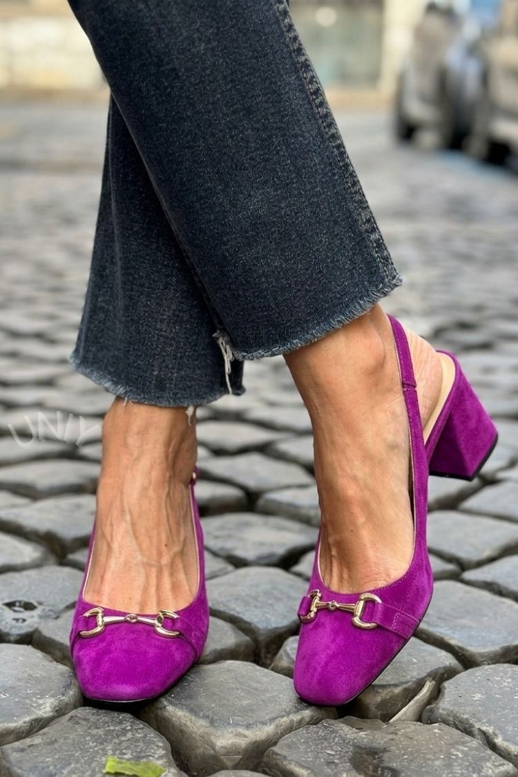 Tacones de bloque slingback en ante color oliva