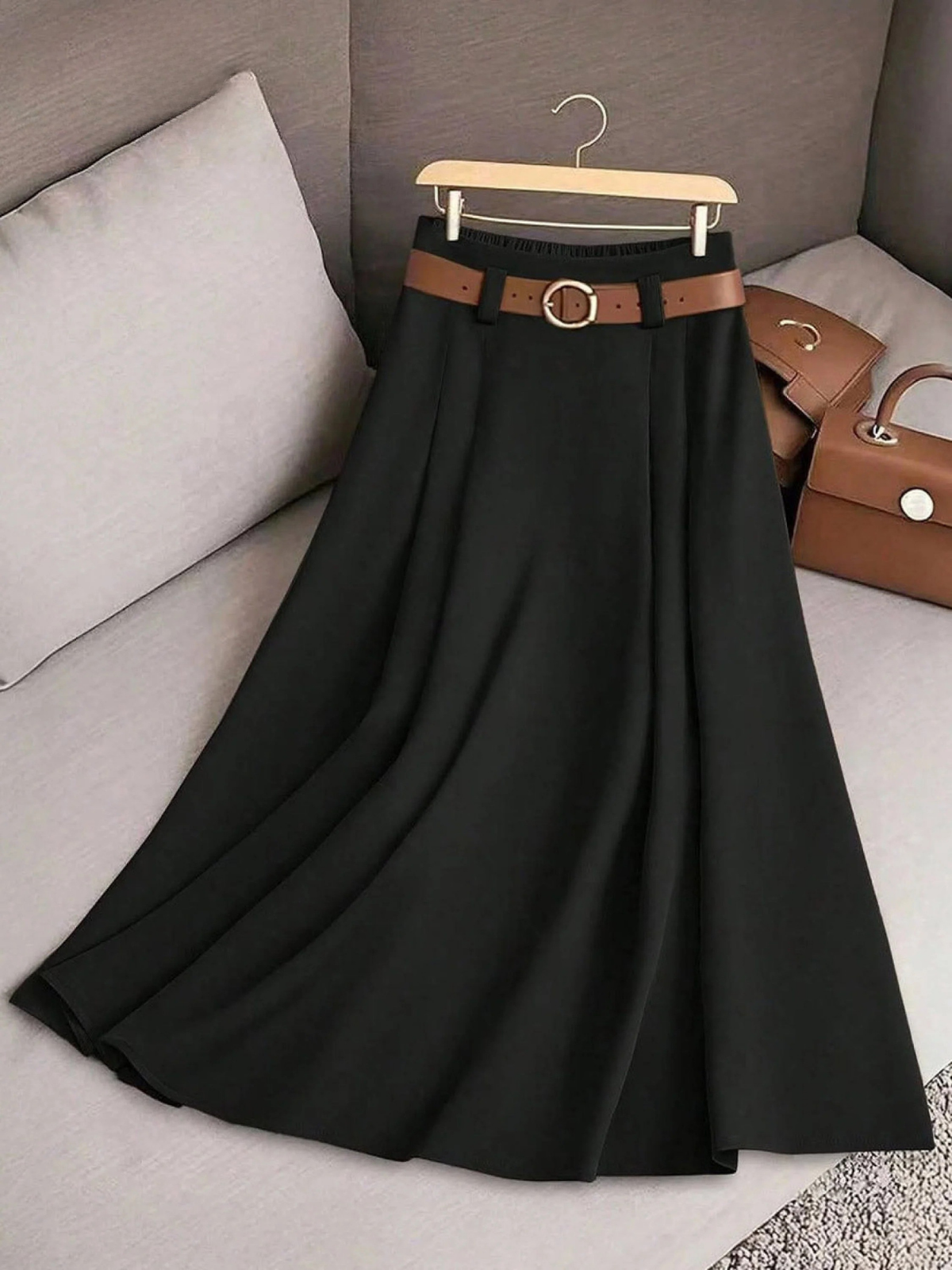 Zephyra · Falda Midi de Tiro Alto — Negro