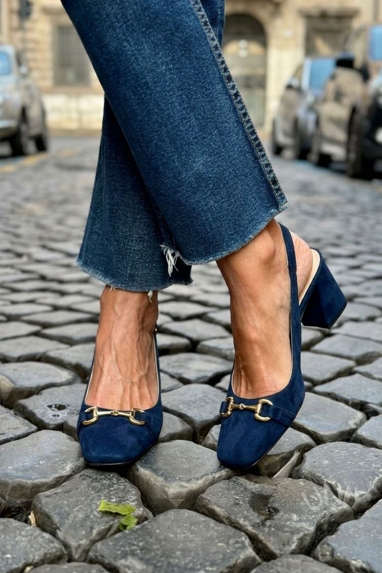 Tacones de bloque slingback en ante color oliva
