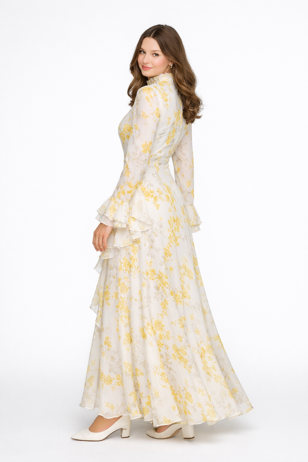 Elisabeth | Vestido maxi asimétrico de muselina beige con cuello alto y estampado de pintura al óleo — foto 2