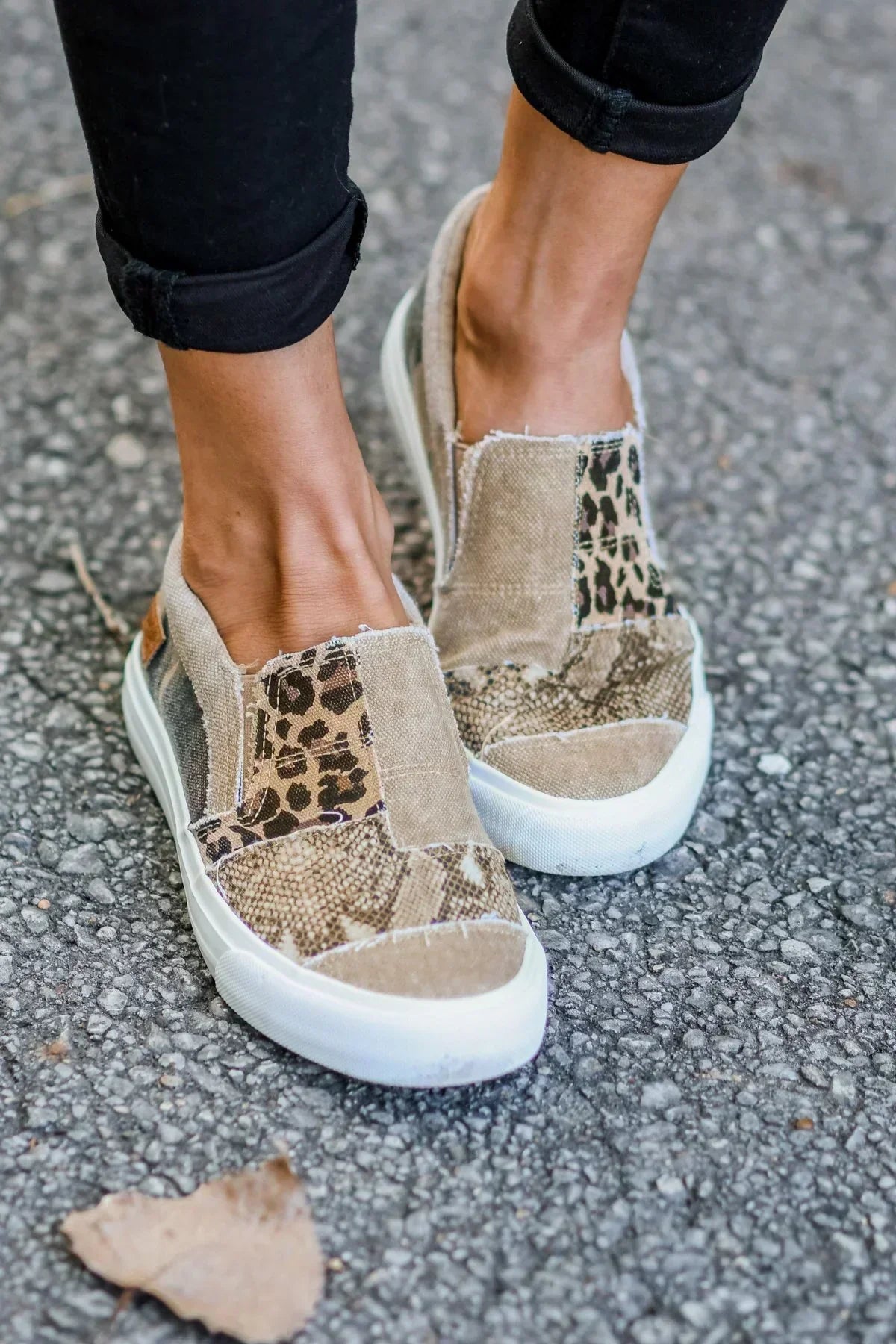 Doriana · Zapatillas deportivas cómodas con paneles