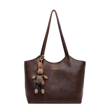 Emilia · Bolso vegano espacioso y refinado