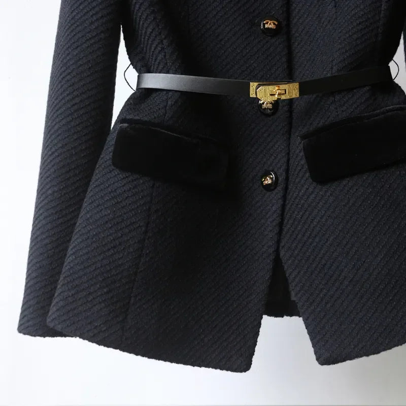 Bruna · Chaqueta elegante de lana