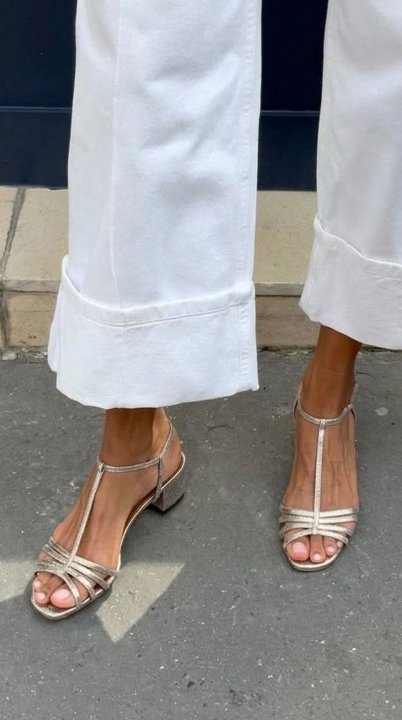 Metalia · Sandalias de Tacón Metalizadas — Plateado