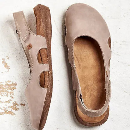 Selene · Zapatos destalonados de ante suave