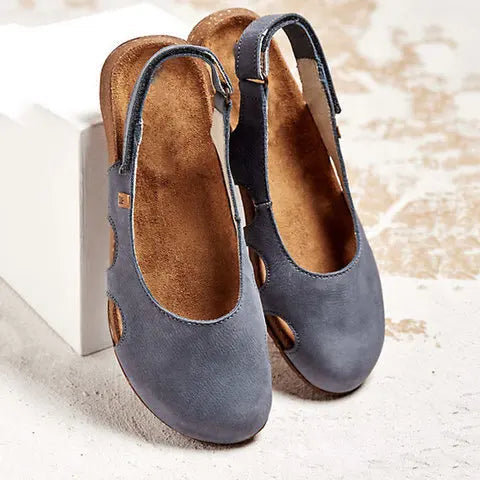 Selene · Zapatos destalonados de ante suave