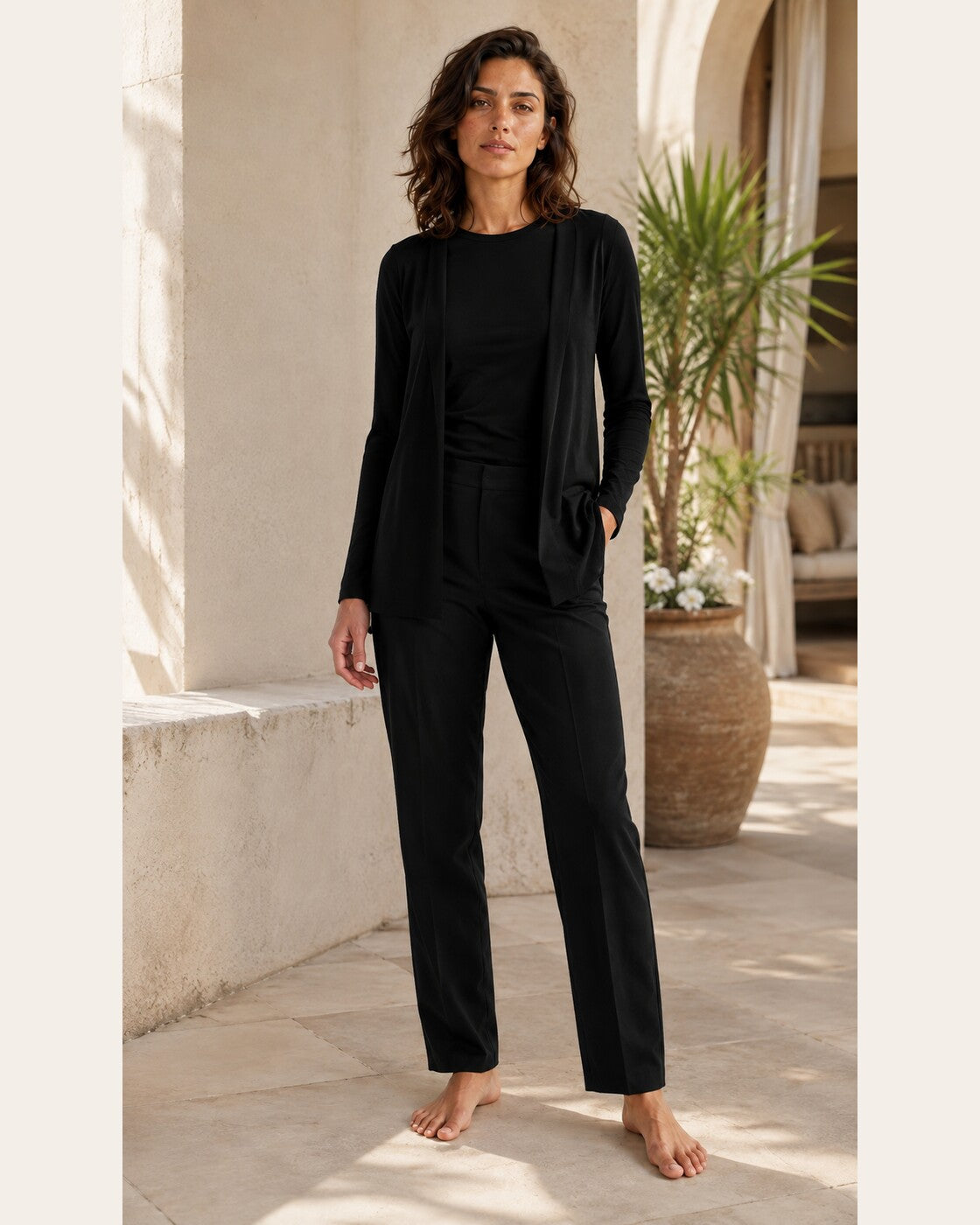Morena · Conjunto elegante estructurado