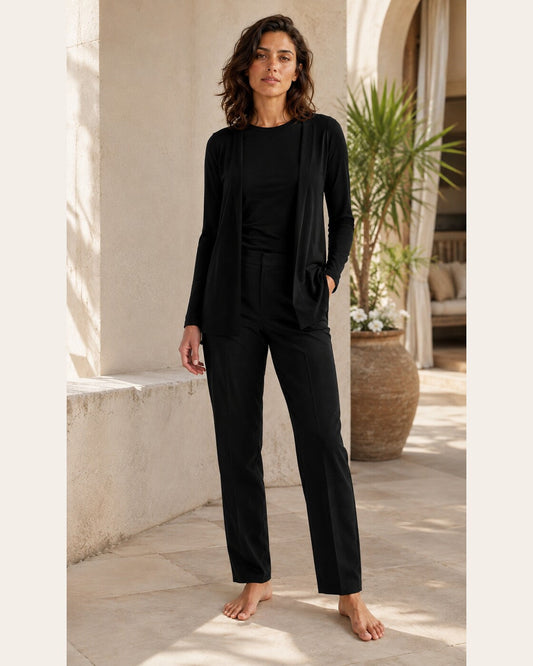 Morena · Conjunto elegante estructurado