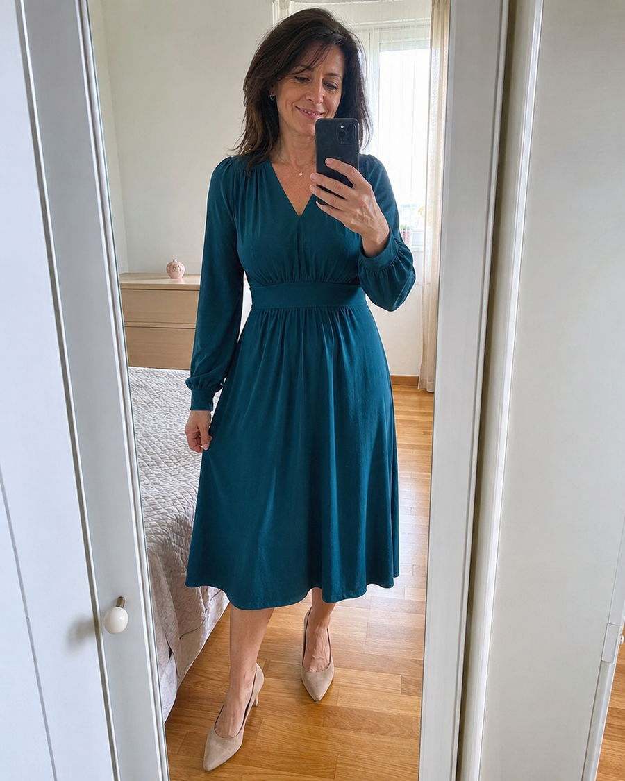 Foto de cliente simulada: vestido de mujer