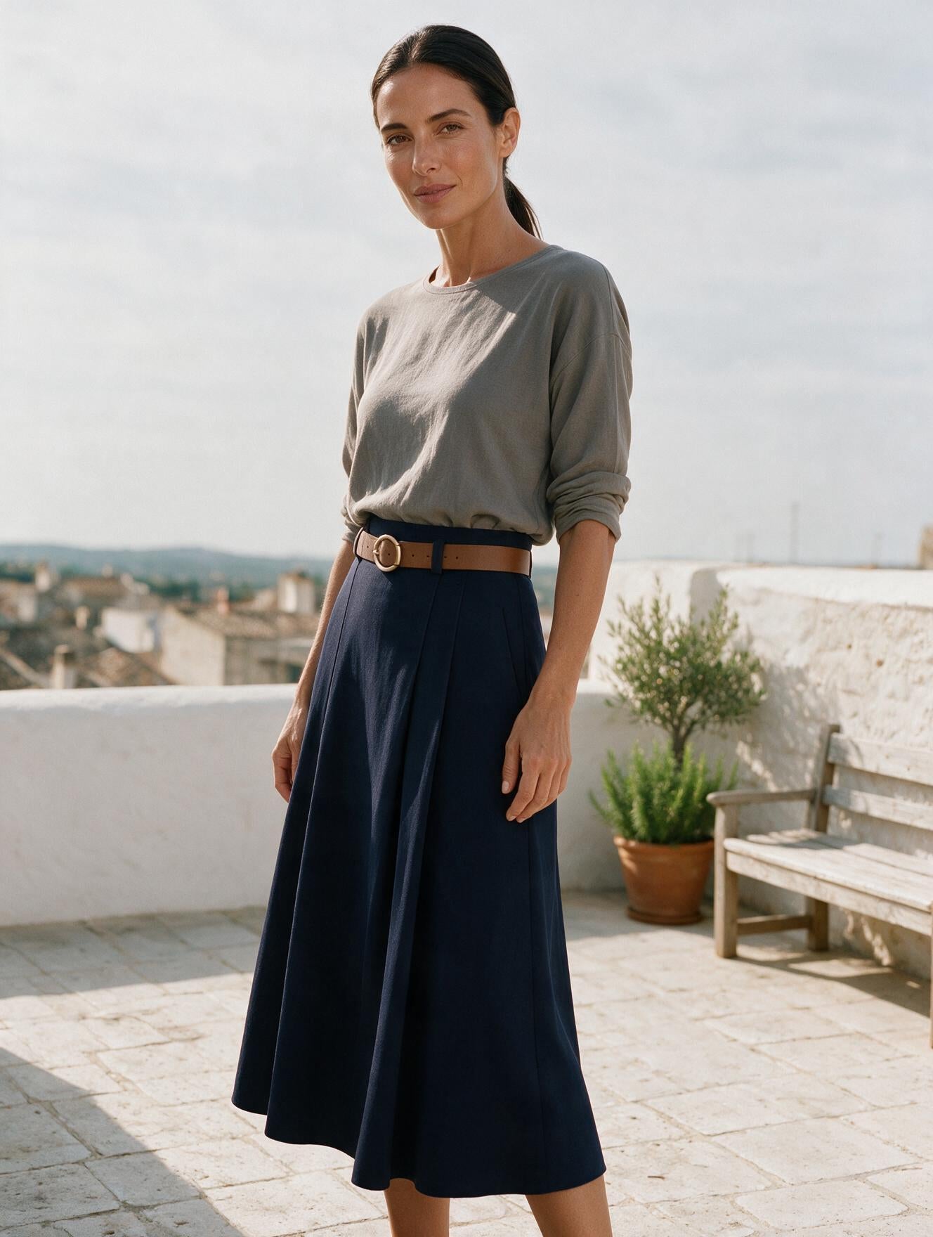 Zephyra · Falda Midi — Azul marino