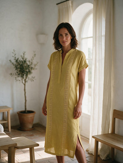 Ángeles · Vestido Midi de Lino con Cuello Mao — Amarillo, modelo vista frontal