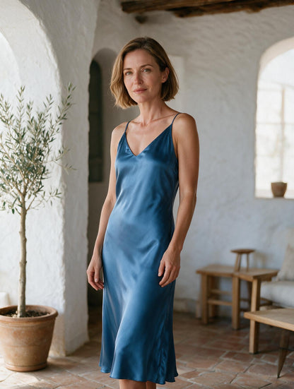 Anaïs · Vestido Midi Satinado — Azul