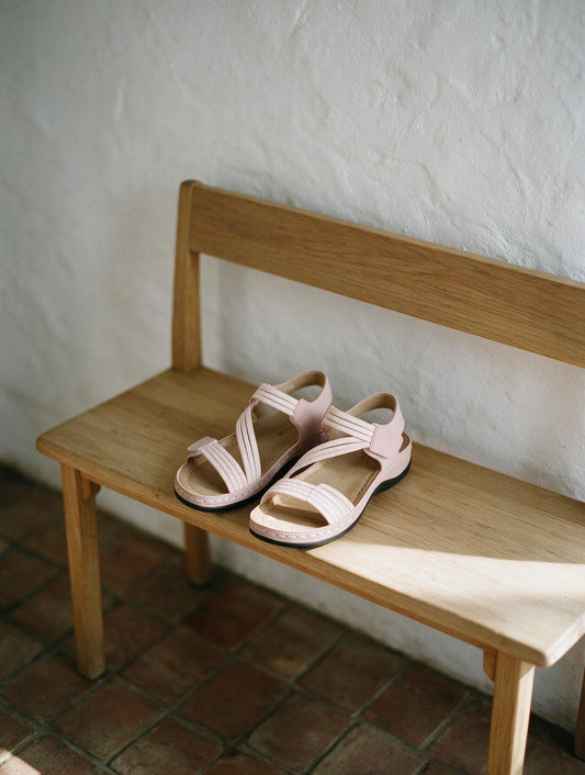 Nina · Sandalias Elegantes con Plantilla Ergonómica