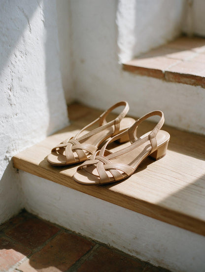 Claire · Sandalias Slingback de Piel Nude