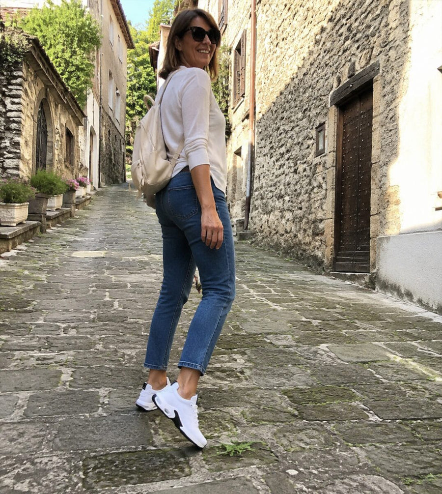 Arianna sneakers ergonomiche — foto lifestyle 36